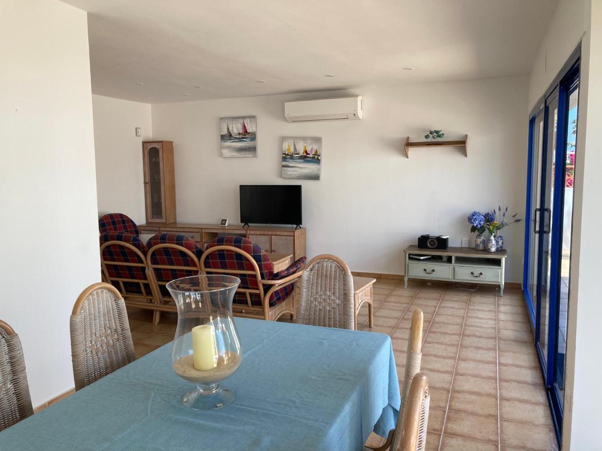 Beach House With The Heated Pool Next To Rocky Point Corralejo Exterior foto