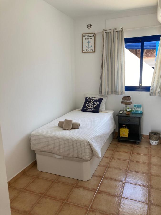 Beach House With The Heated Pool Next To Rocky Point Corralejo Exterior foto